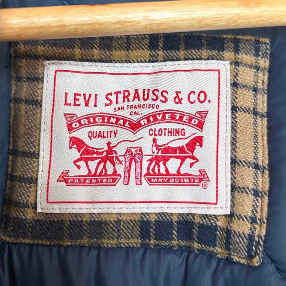 Levi’s Quilted Plaid Double Breasted Fleece Jacket with Cream Collar L - Picture 14 of 15